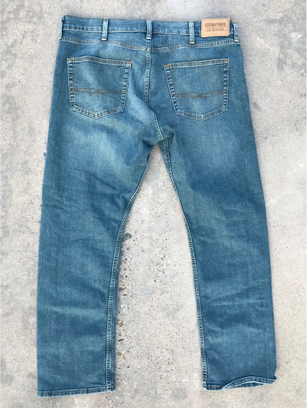 Signature by Levi Strauss & Co Jeans Men 38x32 Blue Denim Straight Faded Stretch